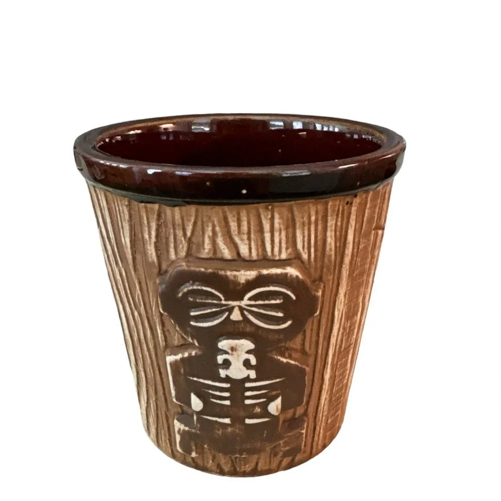 Harvey's Lake Tahoe Vintage 1960’s Ceramic Tan Brown Mai Tai Bucket Tiki Mug Cup